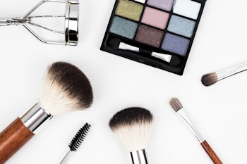 Where to buy makeup online with free shipping